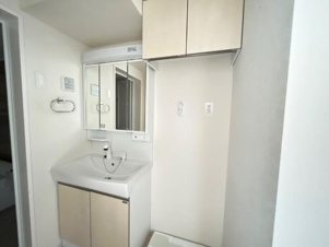 ボナール花崎Ｂ【洗面所】洗髪洗面化粧台