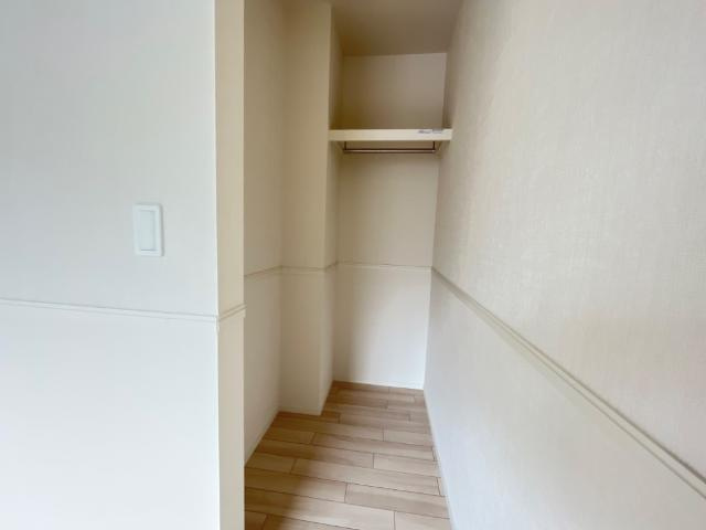 ボナール花崎Ｂ【収納】ウォークインクローゼット