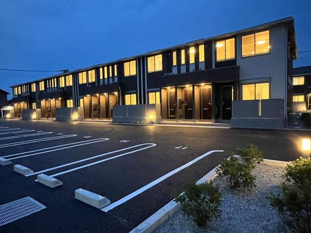 ボナール花崎Ｂ【外観】外観写真（夜）