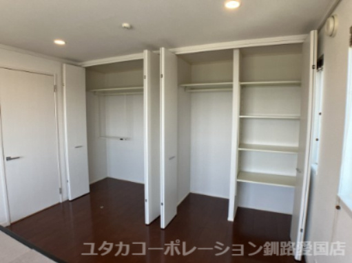 釧路町昆布森1丁目25-1売家【収納】