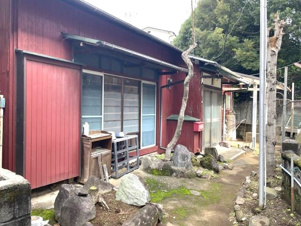 足柄下郡湯河原町宮下の売地【外観】現地（既存建物あり）