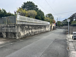 白金町売家【外観】建物は高い位置に建っております！！