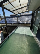 陶元町南坂上公園前貸家【バルコニー】