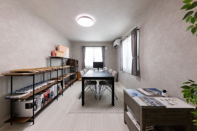 江南市高屋町北上【洋室】