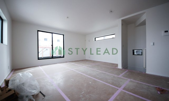 横浜市保土ケ谷区星川１丁目の新築一戸建【居間・リビング】