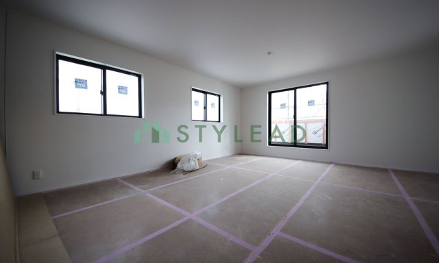 横浜市保土ケ谷区星川１丁目の新築一戸建【居間・リビング】