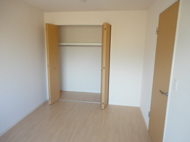 グレイシャス【収納】クローゼット