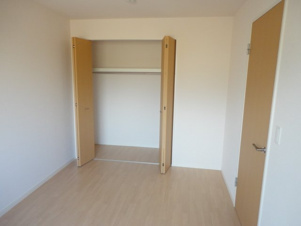 グレイシャス【収納】クローゼット