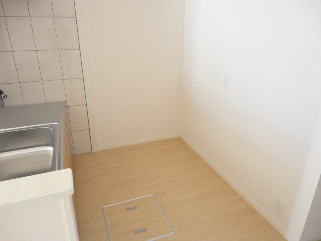 グレイシャス【キッチン】冷蔵庫置場