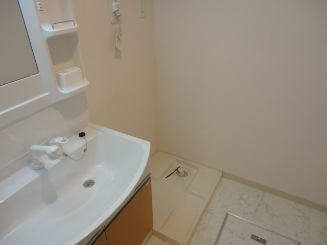 グレイシャス【その他】洗濯機置場