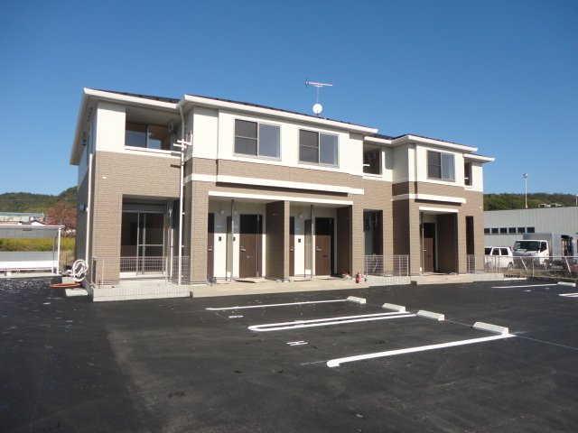 グレイシャス【外観】外観写真（昼）