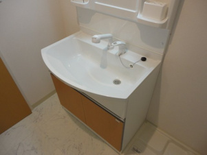 グレイシャス【洗面所】洗髪洗面化粧台