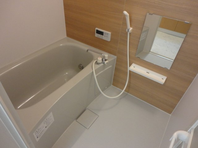 グレイシャス【浴室】バス