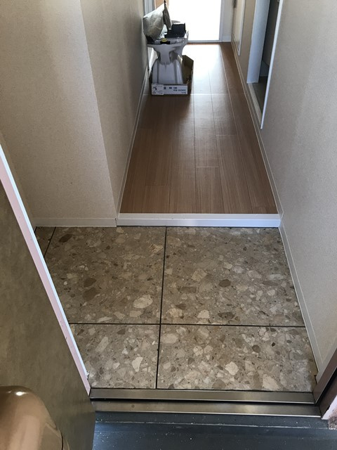 Oasis  Makino【玄関】