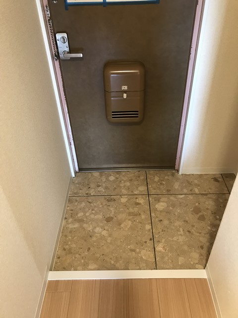 Oasis  Makino【玄関】