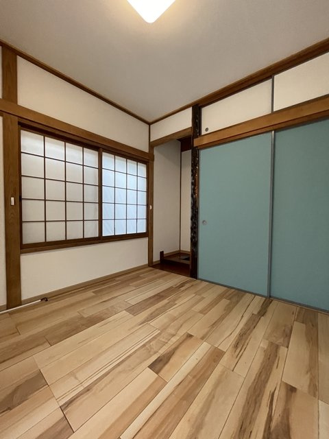 ハッピー滝呂14【寝室】1F洋室4.5