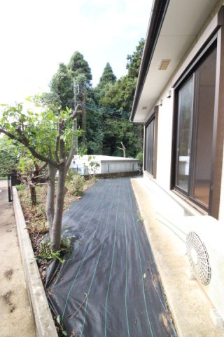 稲敷月出里【庭つき】お庭が付いています