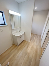 御嵩町中第3【独立洗面台】