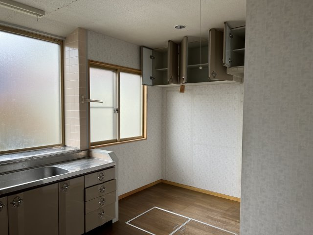 横手市平鹿町浅舞字浅舞【和室】