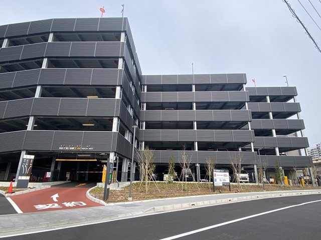 多治見市駅南立体駐車場【外観】