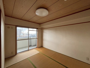 エスポア江南Ⅱ【和室】