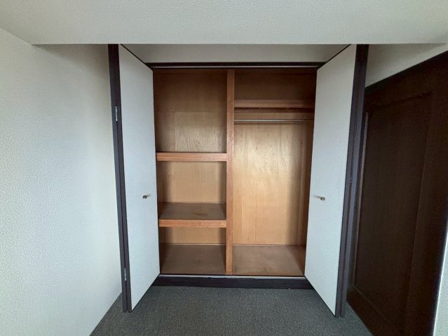 エスポア江南Ⅱ【収納】