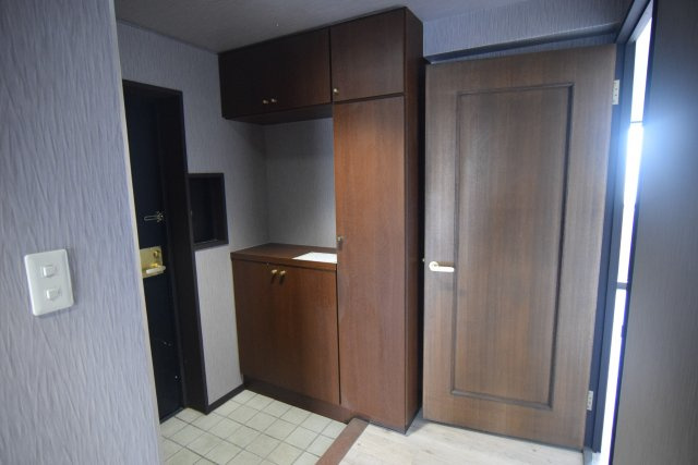 エスポア江南Ⅱ【玄関】