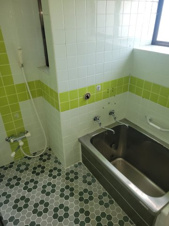 箱清水一丁目中古住宅【浴室】