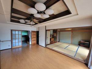 箱清水一丁目中古住宅【洋室】