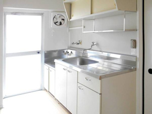 ビレッジハウス杉焼1号棟【キッチン】ビレッジハウスの同一物件・同一タイプの間取りの写真です