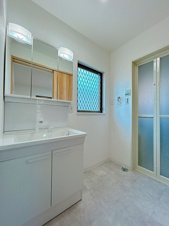 清須市西市場一丁目　中古戸建【和室】