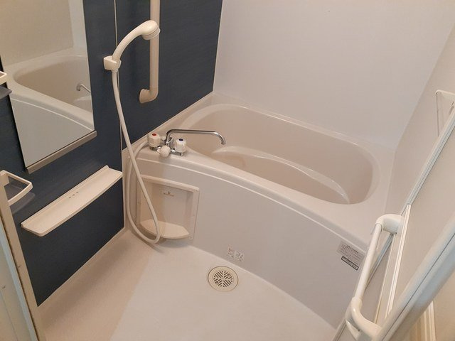 ヒルサイド瑞陵【浴室】