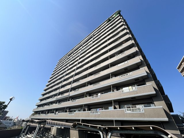 コアマンション山上倶楽部【外観】高台に位置した日当り・眺望は大変良好です！