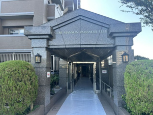 コアマンション山上倶楽部【その他】高級感あふれるエントランスです！