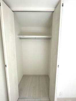 メゾン葛西駅前【収納】