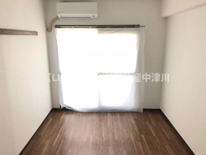 アルトラマンション中津川 A・B【洋室】洋室6帖