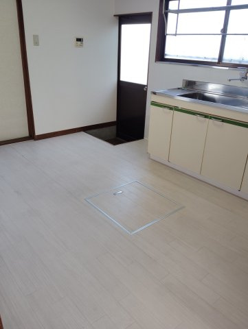 緑1丁目貸家【内装】