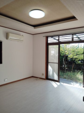 緑1丁目貸家【居間・リビング】