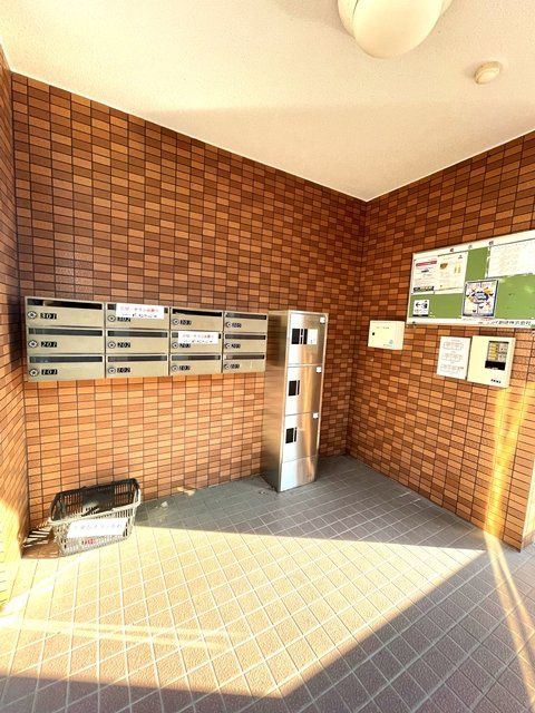 ジュエルタウン【共有部分】集合ポスト、宅配BOX
