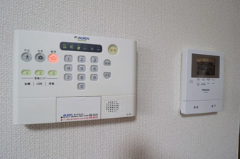 パークドオートム Ｅ【セキュリティ】ＡＬＳＯＫホームセキュリティー搭載・モニター付インターホン
