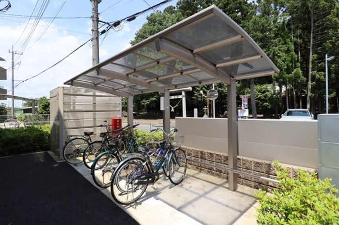 パークドオートム Ｅ【共有部分】駐輪場