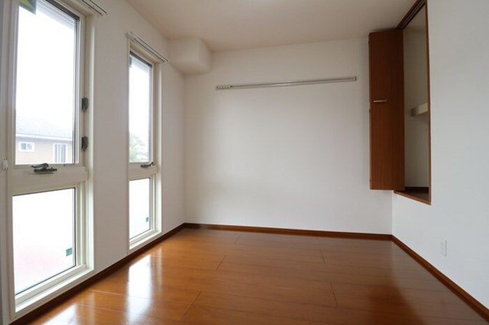 パークドオートム Ｅ【洋室】洋室