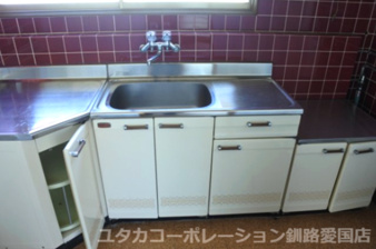 【商談中】白糠郡白糠町庶路2丁目3-3.4売家【キッチン】