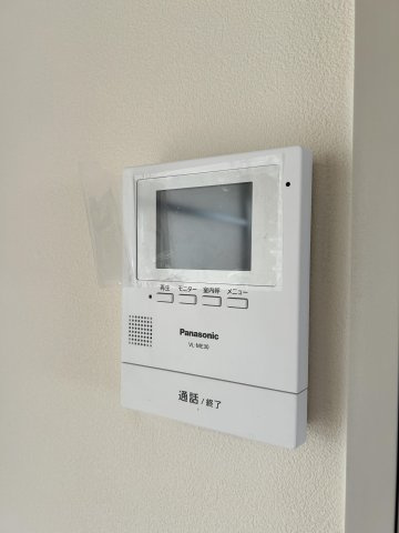 ディアス諏訪TVモニター付きインターフォンです。