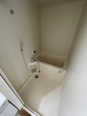 エレガンス生田【浴室】