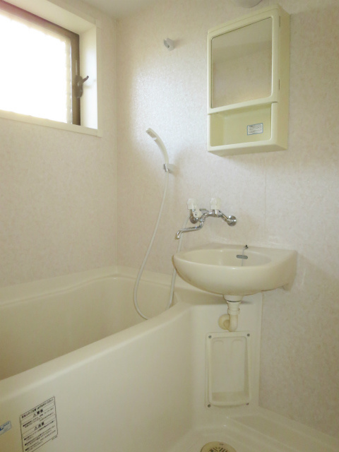 メゾンドウルス【浴室】