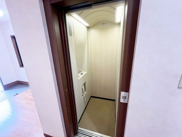 エレベーターが完備されております！