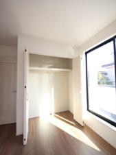 日野市平山4丁目16-17 新築【仲介手数料無料】【収納】