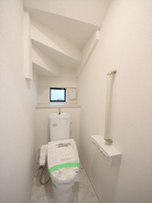 日野市平山4丁目16-17 新築【仲介手数料無料】【トイレ】