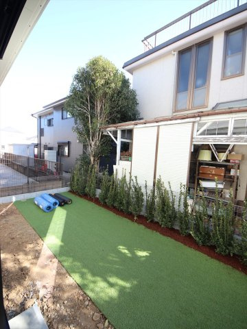 日野市平山4丁目16-17 新築【仲介手数料無料】【前面道路含む現地写真】